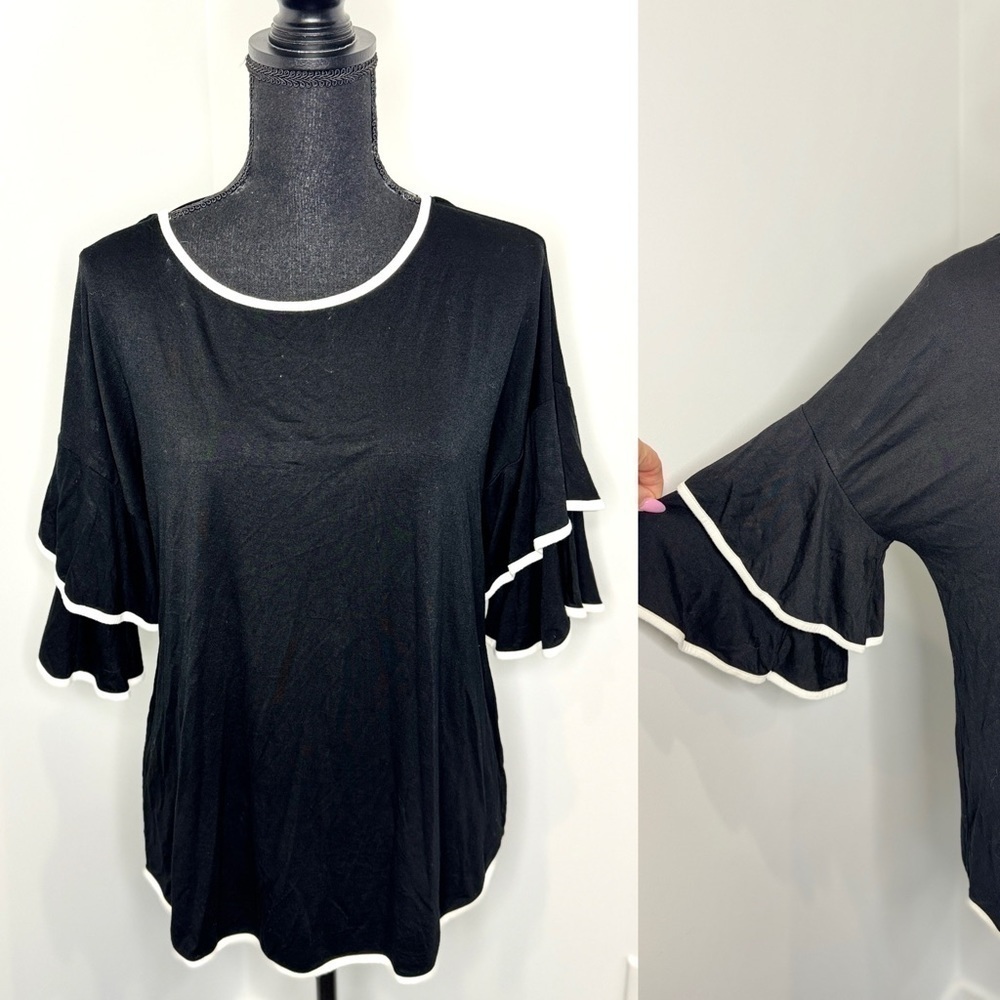 Cable & Gauge Black and White Short Sleeve Blouse (SP)